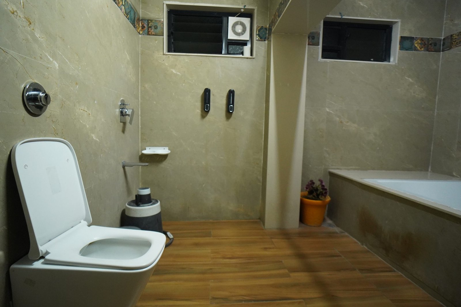 Singh Estate — view 9